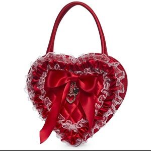 Dolls kill Valentine’s Day purse ❤️❤️ Brand New with tags and packaging